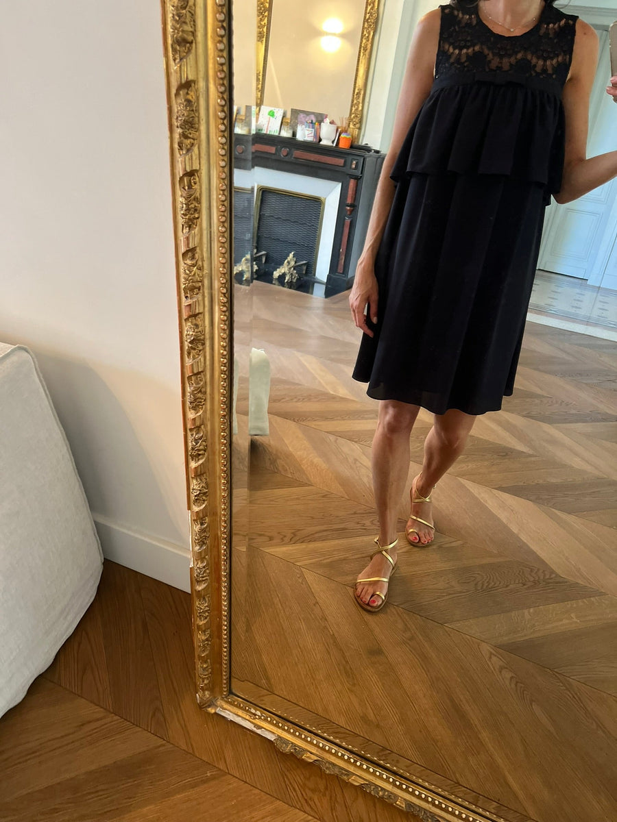 Robe Claudie Pierlot bleu marine en dentelle à volant – La