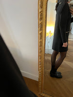 Charger l&#39;image dans la galerie, Robe noire liseret dorée
