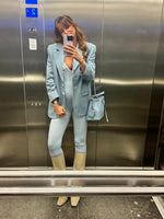 Charger l'image dans la galerie, Malika Menard Combinaison Pretty Little Thing bleu ciel
