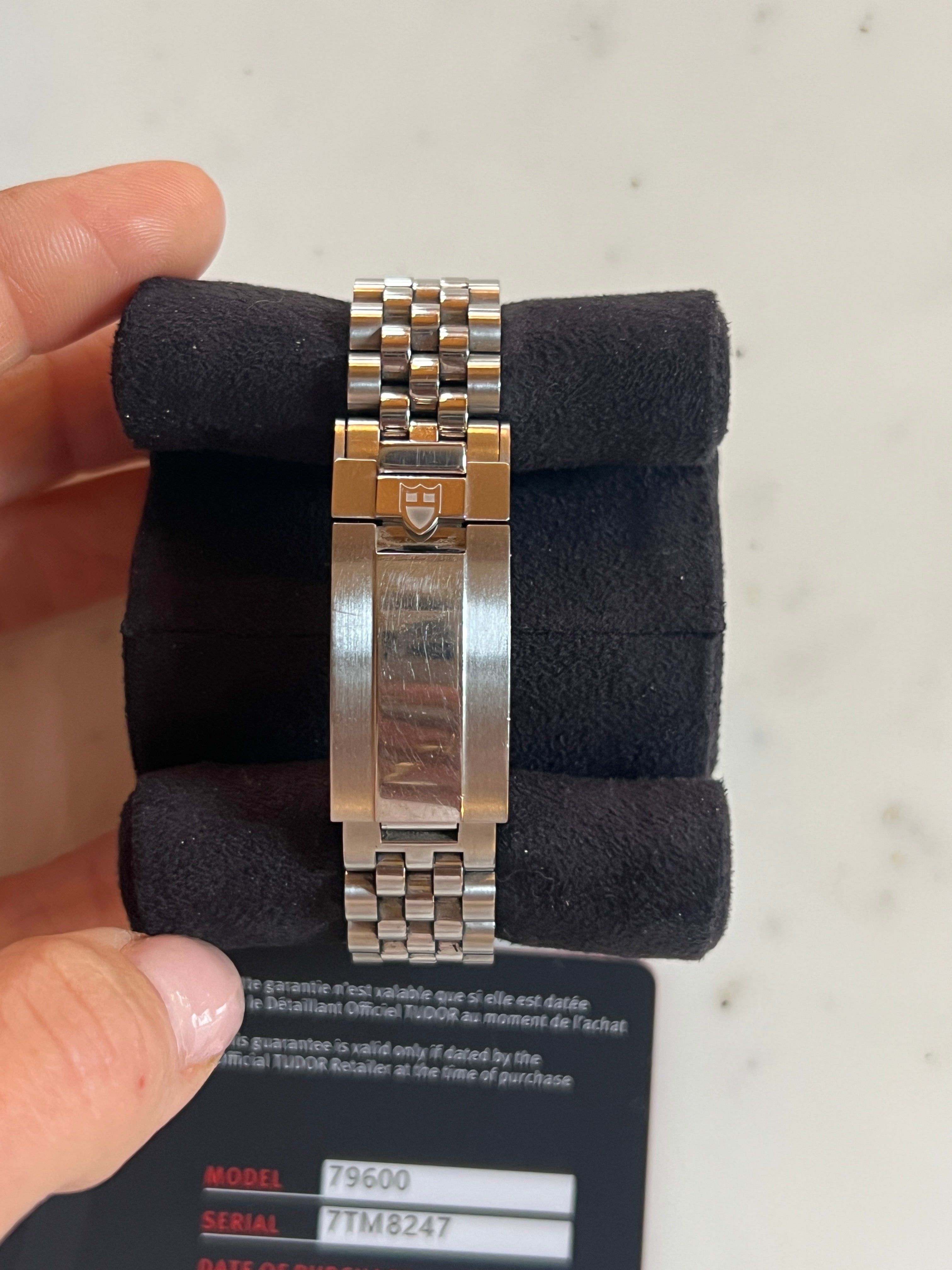 Tudor - Montre black bay One 31