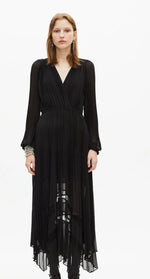 Charger l'image dans la galerie, The kooples - Robe noire longue plissée
