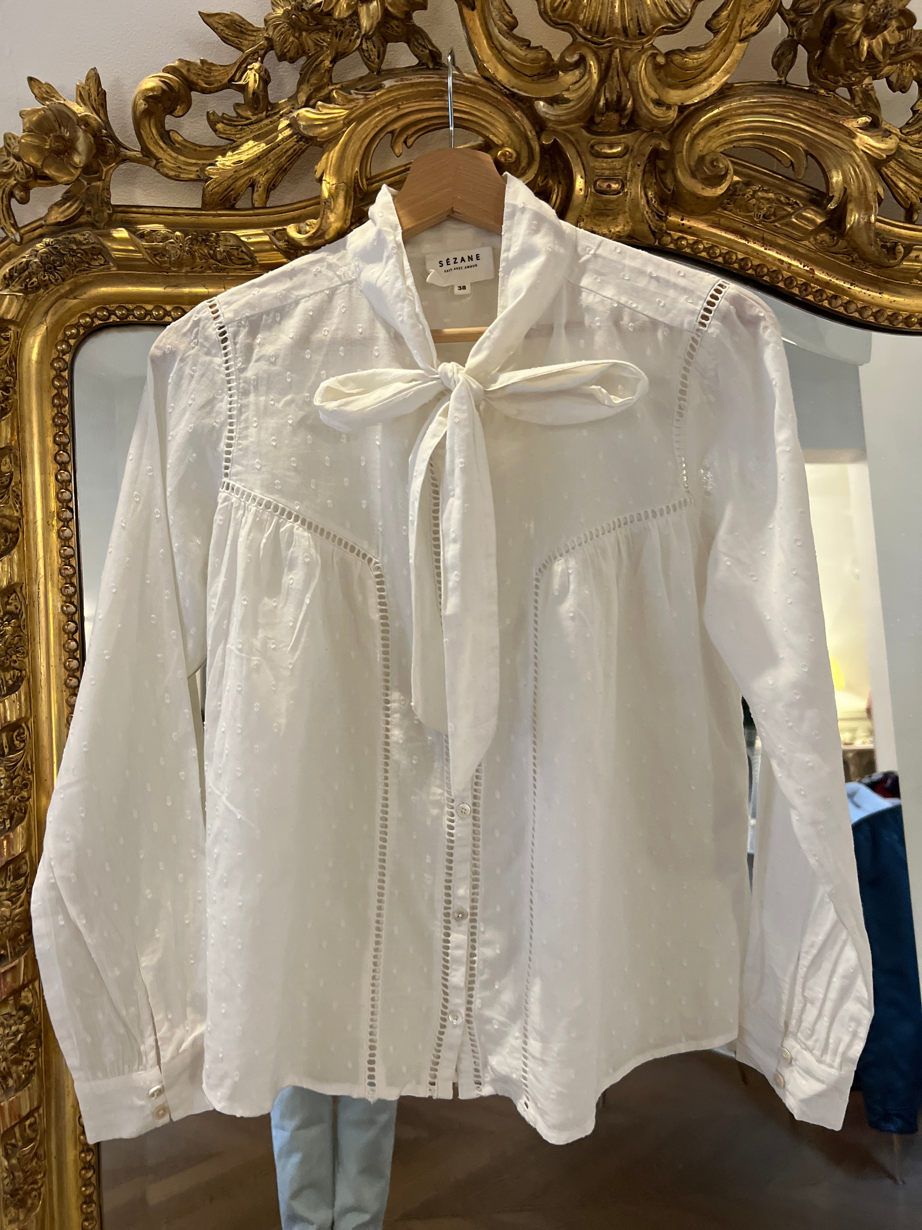 Blouse Sézane blanche avec noeud