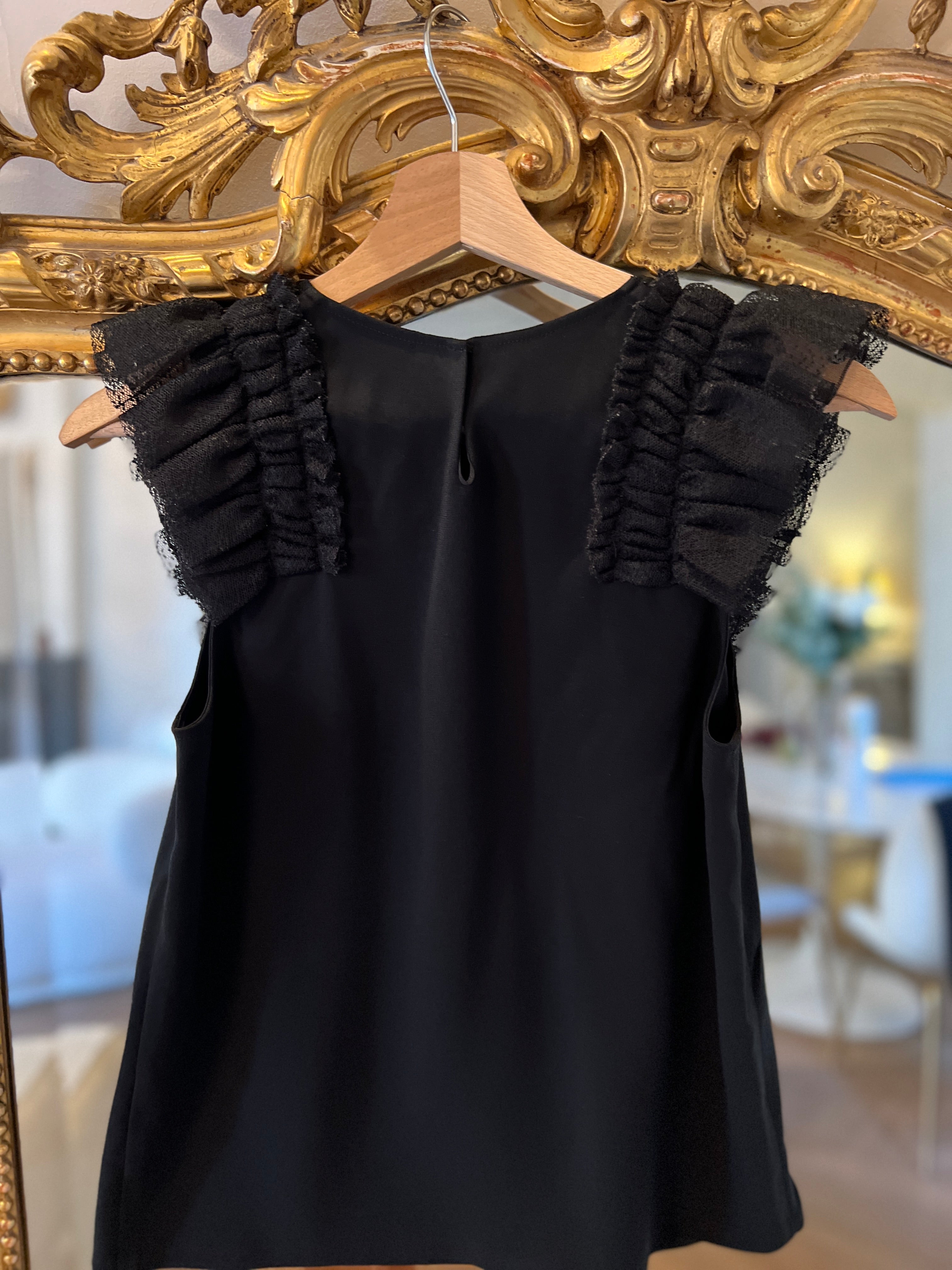 Haut Claudie Pierlot noir à volants