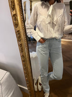 Charger l&#39;image dans la galerie, Blouse Sézane blanche avec noeud
