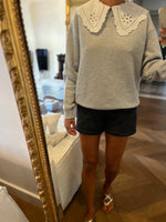 Charger l&#39;image dans la galerie, Sweat Claudie Pierlot gris col blanc
