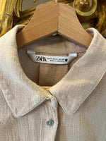 Charger l&#39;image dans la galerie, Chemise Zara en lin Beige
