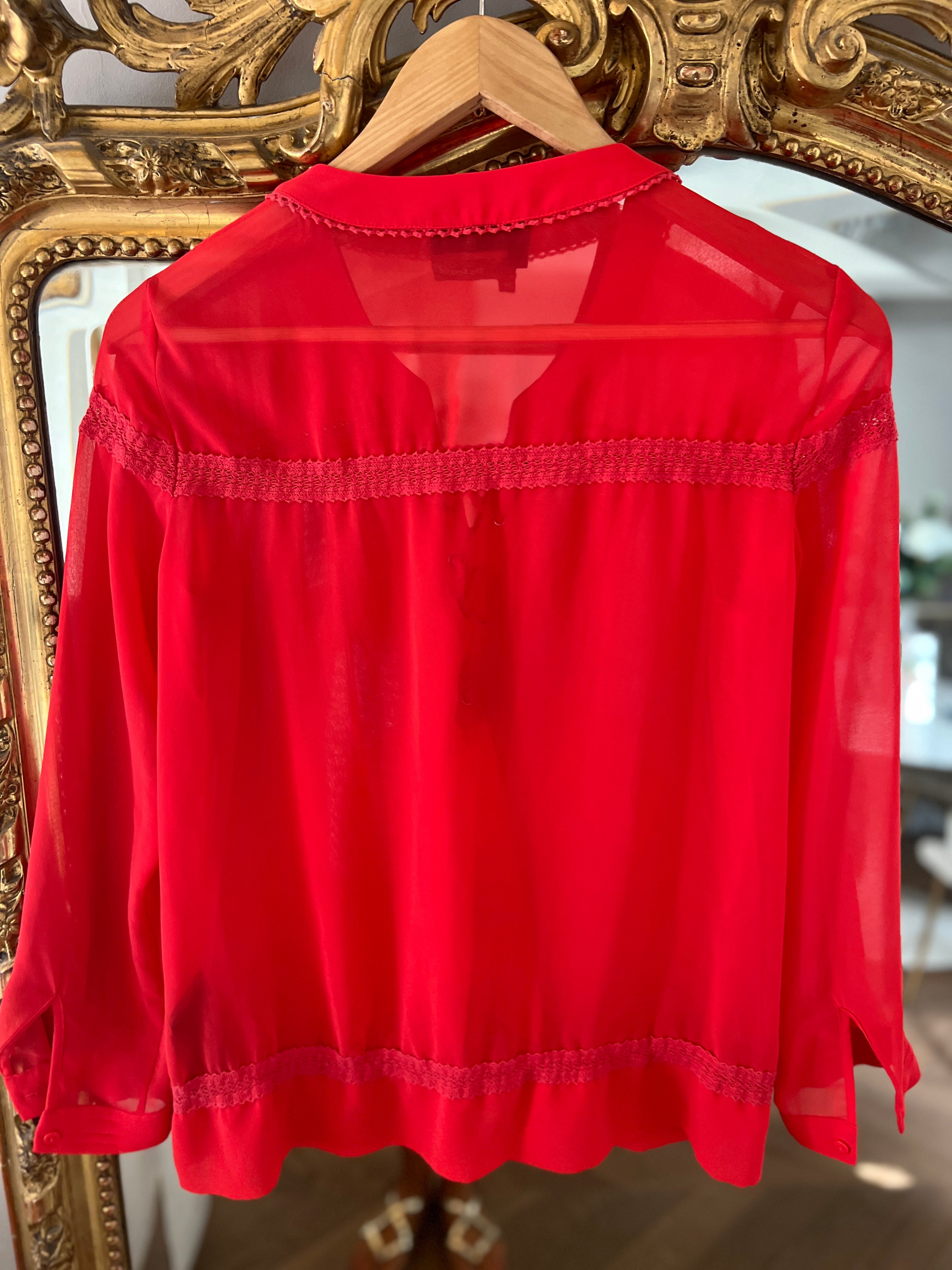 Blouse The Kooples rouge transparence avec lacets