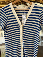 Charger l'image dans la galerie, Robe Mango Neuve à rayures et boutons
