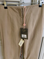 Charger l'image dans la galerie, Lucie Gabossi - House Of Cb London Pantalon beige neuf
