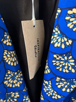 Charger l'image dans la galerie, Inspiration Studio - Veste bleu électrique satinée neuve
