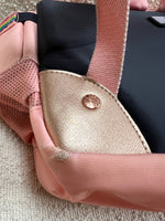 Charger l'image dans la galerie, Lucie Gabossi - Jeune Premier Cartable rose Gadget
