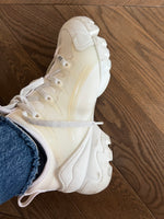 Charger l'image dans la galerie, Lucie Gabossi - Dior Basket D Connect blanc Neoprene T38,5
