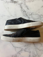 Charger l'image dans la galerie, Lucie Gabossi - Givenchy Sneakers loup en cuir noir Pointure 40
