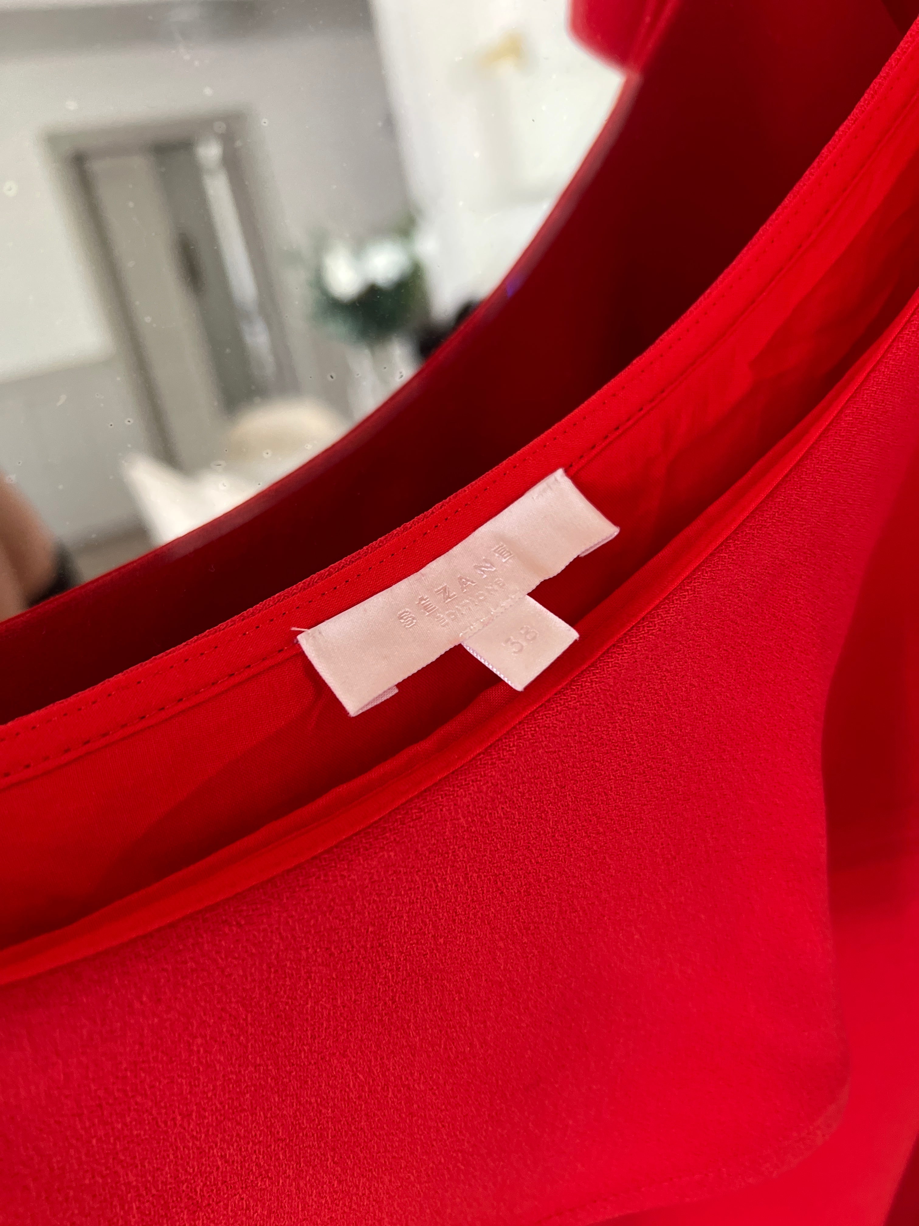 Robe Sézane rouge épaule dénudée