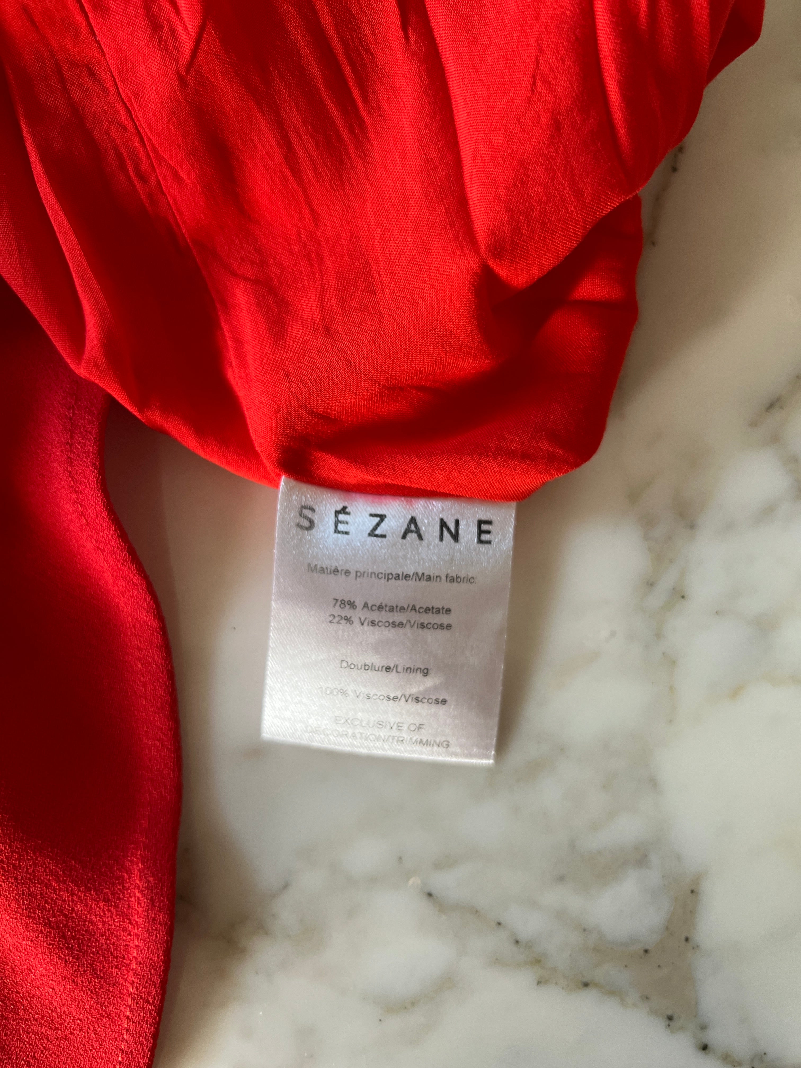 Robe Sézane rouge épaule dénudée