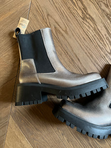 Malika Menard Bottines Steve Madden argentées