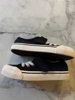 Charger l'image dans la galerie, Jade Leboeuf - Baskets enfant H&amp;M bleu marine
