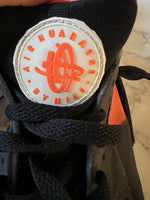 Charger l'image dans la galerie, Lucie Gabossi - Nike Sneakers noir et orange Pointure 42
