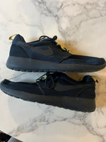 Charger l'image dans la galerie, Lucie Gabossi - Nike Baskets bleu marine et jaune fluo Pointure 41
