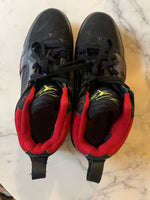 Charger l'image dans la galerie, Lucie Gabossi - Jordan Baskets montantes noir et rouge Pointure 40,5
