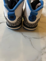 Charger l'image dans la galerie, Lucie Gabossi - Nike Baskets Jordan blanches montantes T.19,5
