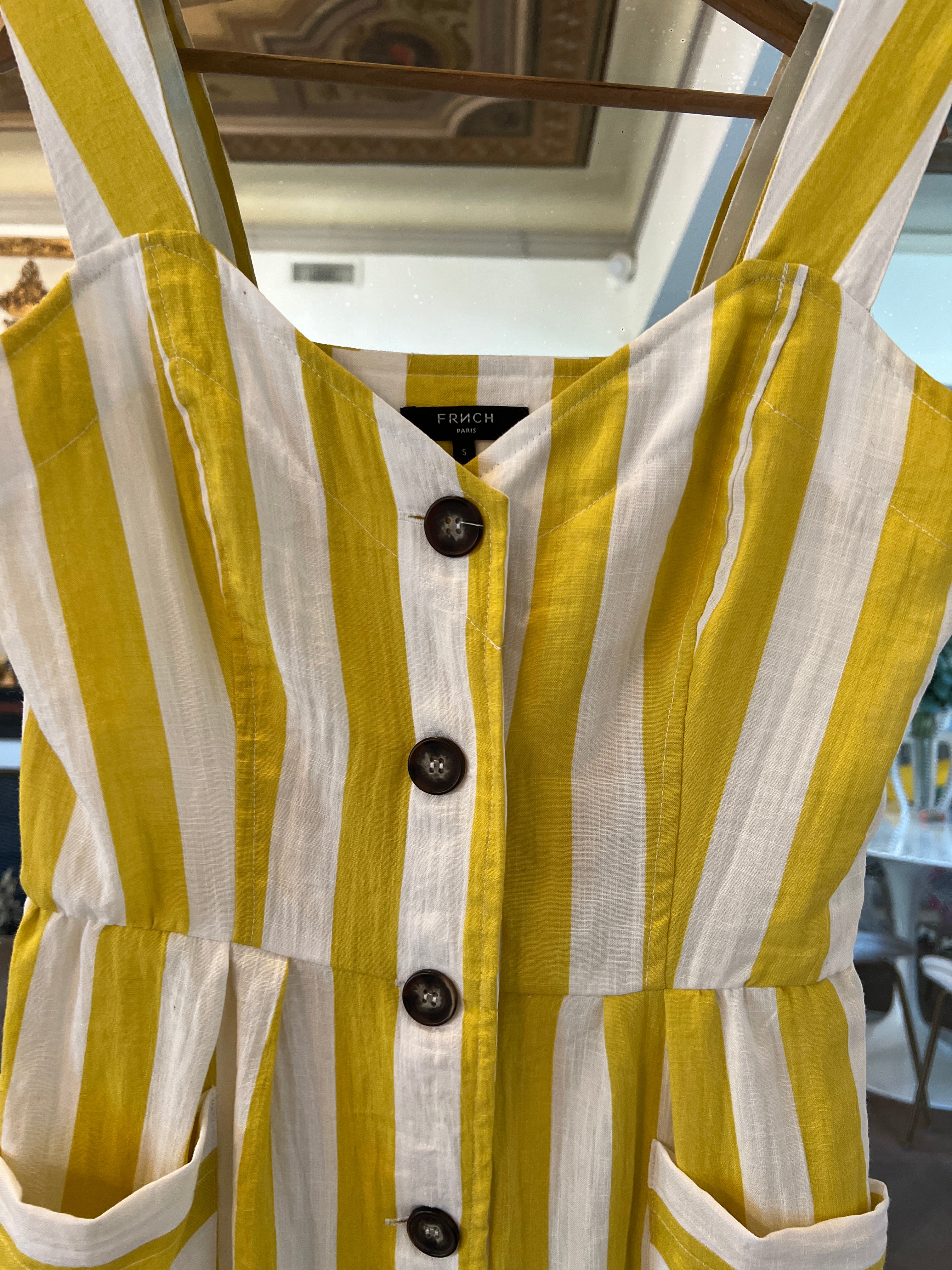 Robe Frnch à rayures jaunes