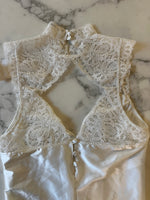 Charger l'image dans la galerie, Lucie Gobassi - Simone Pérèle Body symphanie blanc satiné Neuf T1
