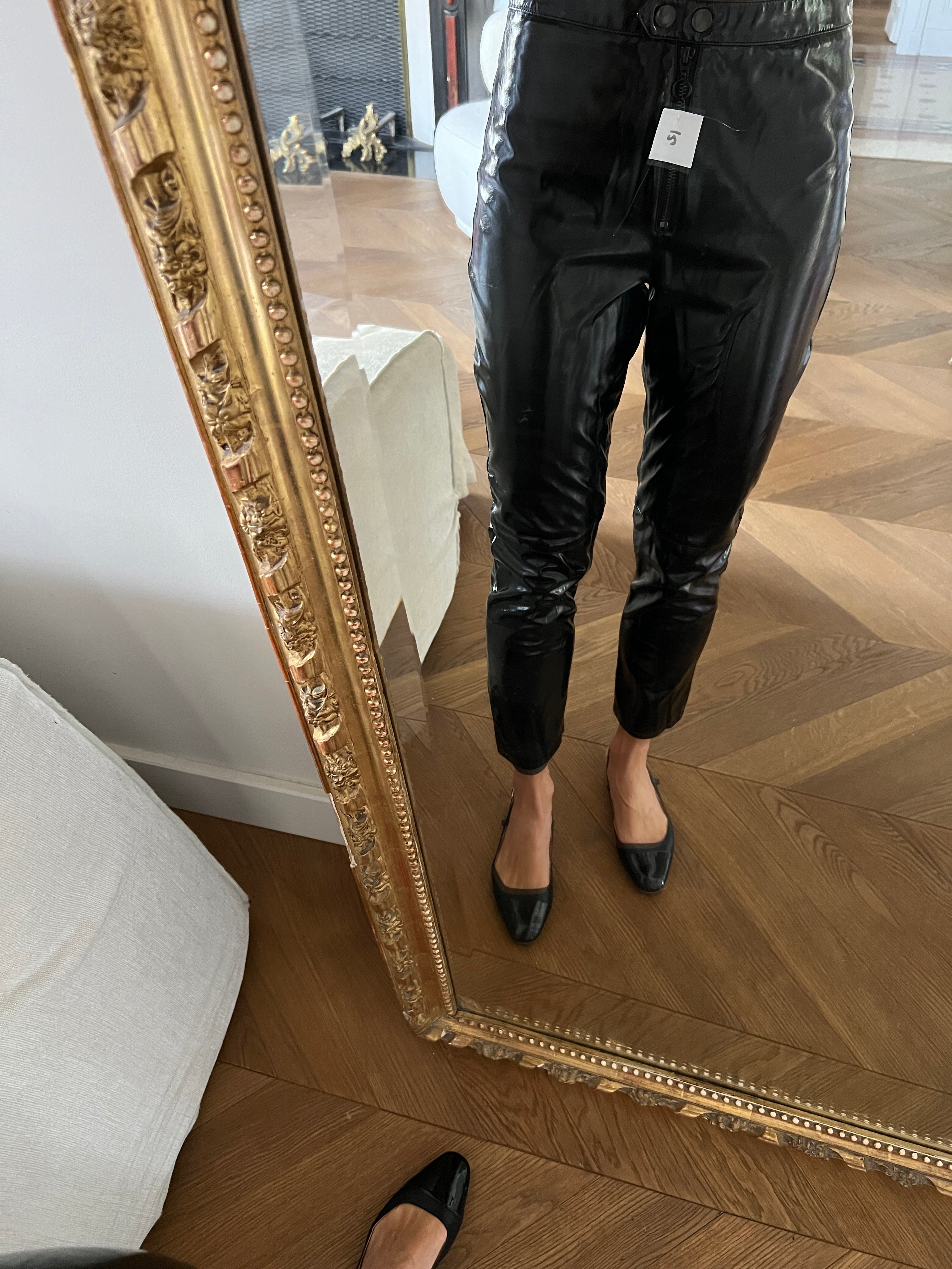 Malika Menard Pantalon verni H&M