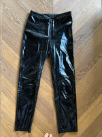 Charger l&#39;image dans la galerie, Malika Menard Pantalon verni H&amp;M
