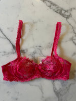 Charger l'image dans la galerie, Lucie Gabossi - Simone Pérèle Soutien-gorge fushia 85C
