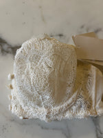 Charger l'image dans la galerie, Lucie Gabossi - Simone Pérèle Soutien gorge corbeille blanc classique Symphonie neuf 85C
