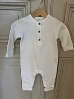 Charger l'image dans la galerie, 10 Novembre - Pyjama blanc Alessio Neuf T.6 mois
