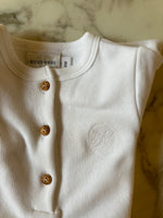 Charger l'image dans la galerie, 10 Novembre - Pyjama blanc Alessio Neuf T.6 mois
