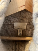 Charger l&#39;image dans la galerie, Pull H&amp;M beige avec fermeture eclair wool blend
