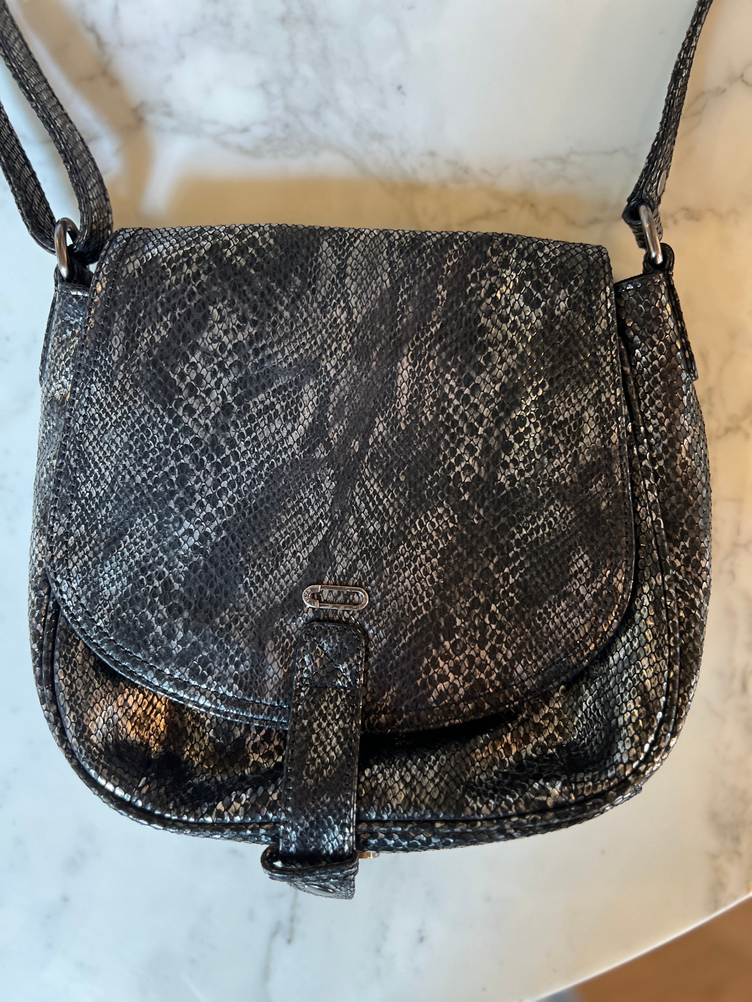 Marine Lorphelin Sac besace IKKS effet serpent