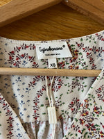 Charger l'image dans la galerie, Tajine Banane - Blouse d'allaitement fleurie ecru T.XS
