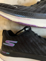 Charger l'image dans la galerie, Marine Lorphelin Baskets Skechers Go Run black
