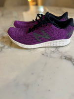 Charger l'image dans la galerie, Marine Lorphelin Baskets New Balance violette
