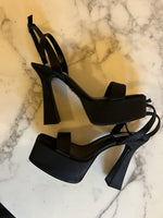 Charger l'image dans la galerie, Jade Leboeuf - SteveMadden Sandales à talons noires
