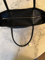 Charger l'image dans la galerie, Jade Leboeuf - LeTanneur Cabas noir cuir grainé
