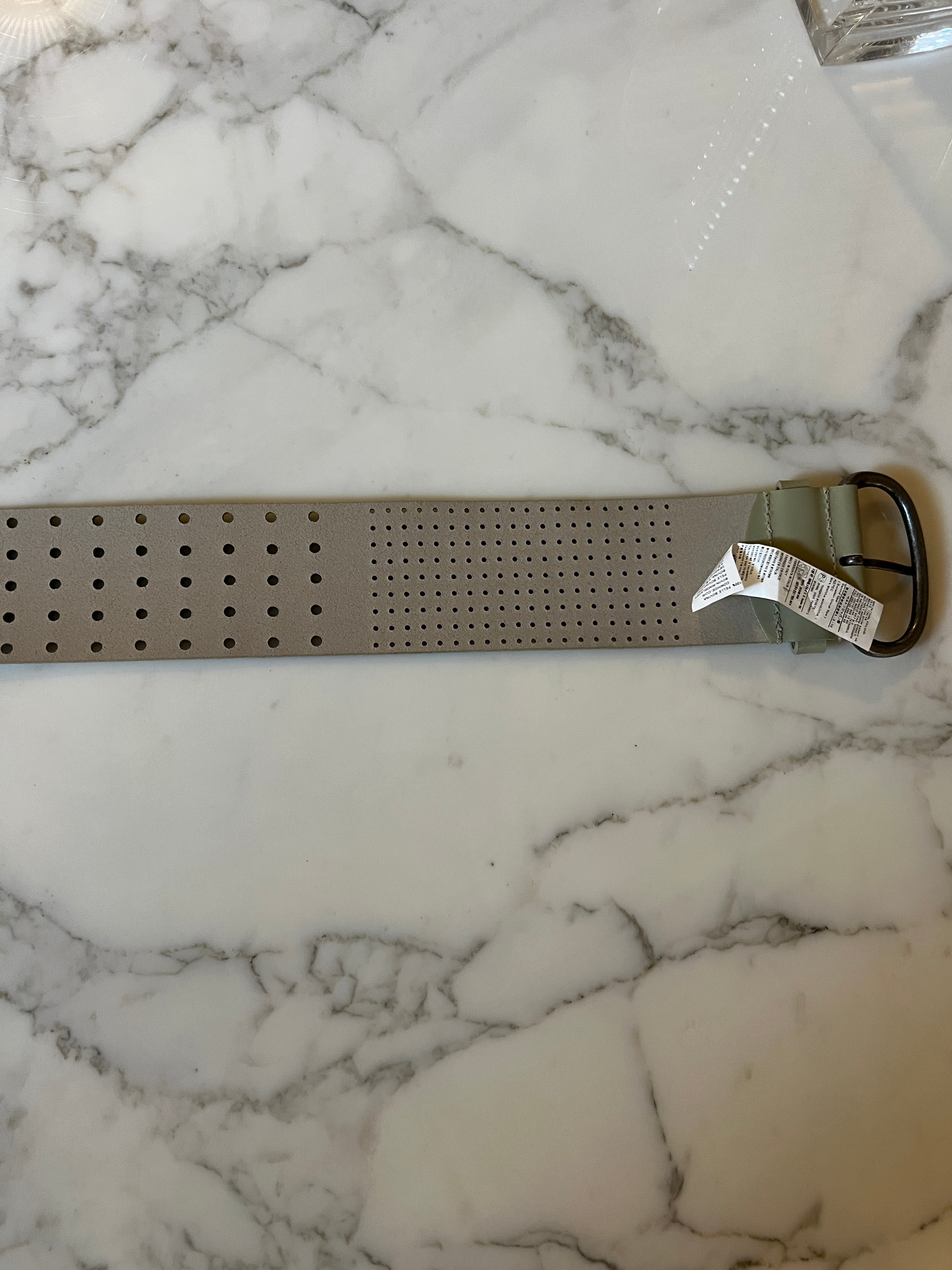 Marine Lorphelin Ceinture Benetton beige