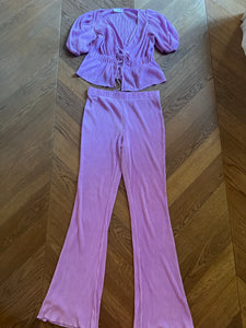 Malika Menard Ensemble pantalon et Haut plissé violet