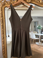 Charger l'image dans la galerie, Marine Lorphelin Robe kaki patineuse
