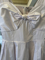 Charger l'image dans la galerie, Lucie Gabossi - Guess Robe blanche manches plissée
