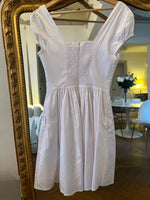 Charger l'image dans la galerie, Lucie Gabossi - Guess Robe blanche manches plissée

