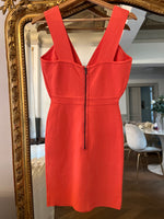 Charger l'image dans la galerie, Marine Lorphelin Robe BCBG Maxazria corail
