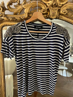 Charger l'image dans la galerie, The Kooples - T-shirt à rayures épaules diamantés
