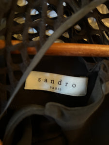 Robe Sandro noire haut ajourée