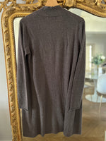 Charger l&#39;image dans la galerie, Apostrophe -  Gilet long gris en cachemire
