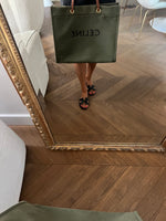 Charger l'image dans la galerie, Céline - Cabas en toile kaki et cuir naturel
